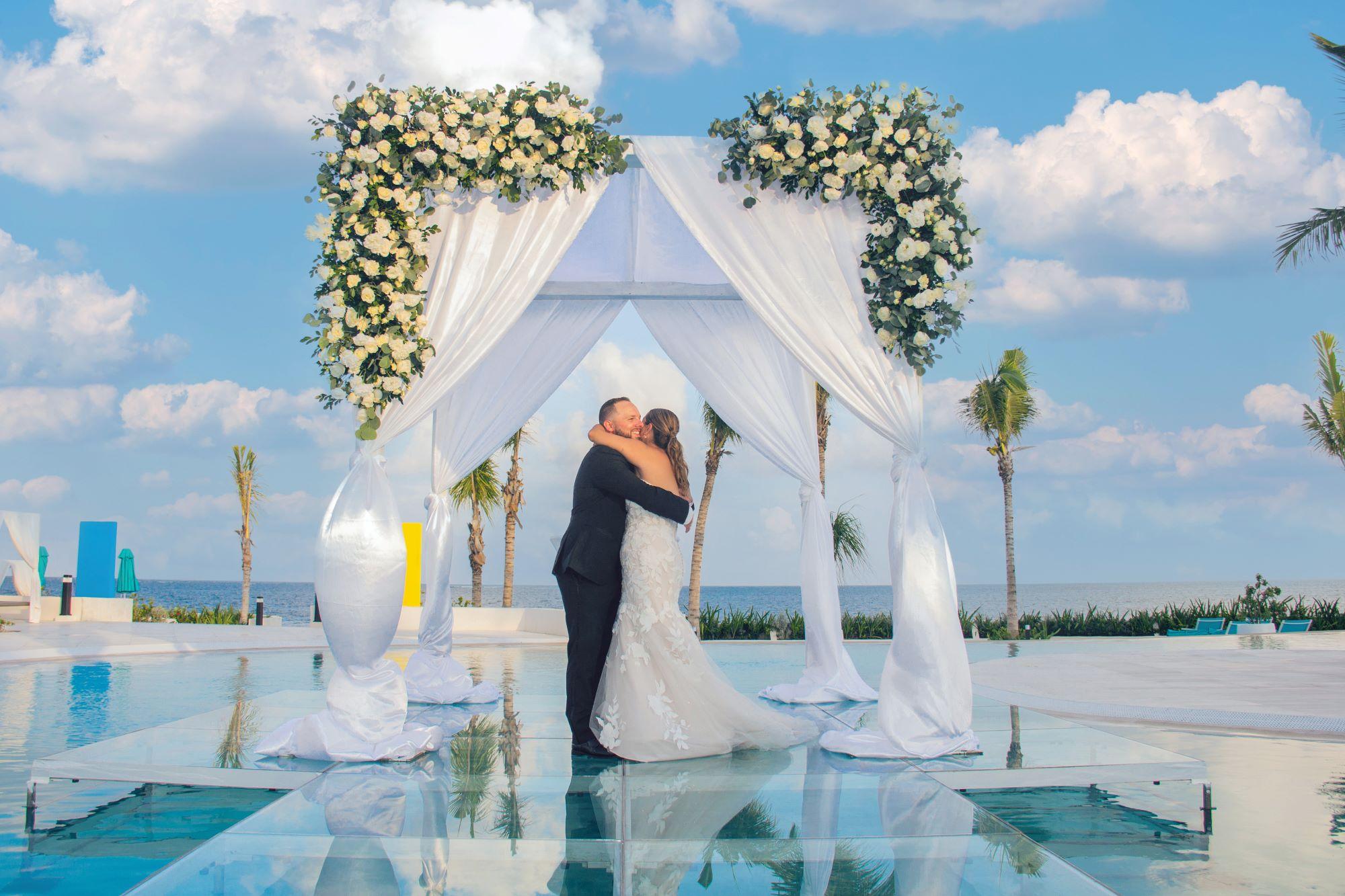 couple wedding